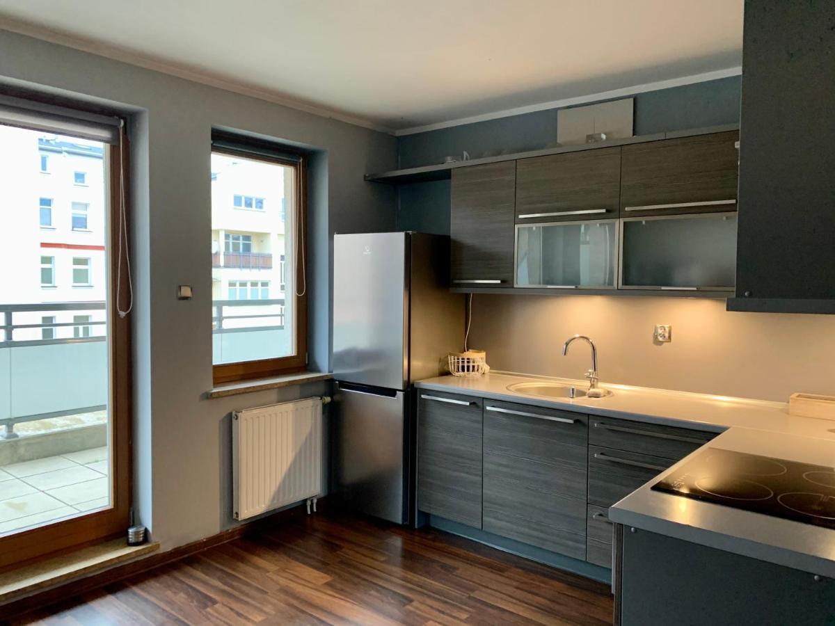 Uroczy Apartament W Centrum Miasta Szczecin Exterior foto